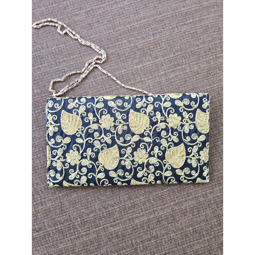 OKPTA Crossbody Purse Women OS Black Gold Floral Embroidered Horseshoe Tassel